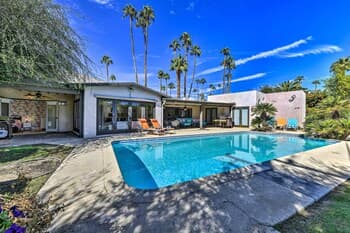Luxe Palm Springs Home w/ Stunning Backyard!