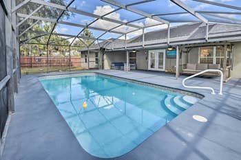 Palm Coast Villa: 9 Miles to Flagler Beach!