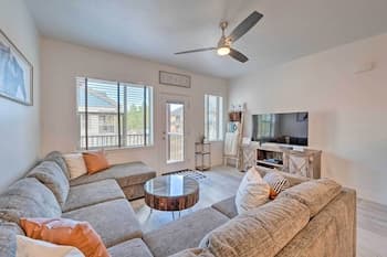 Newly Built Townhome ~ 1 Mi to Payette Lake!