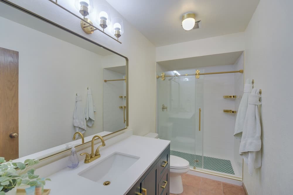 Mtn View Granby Condo w/ In-unit Hot Tub!