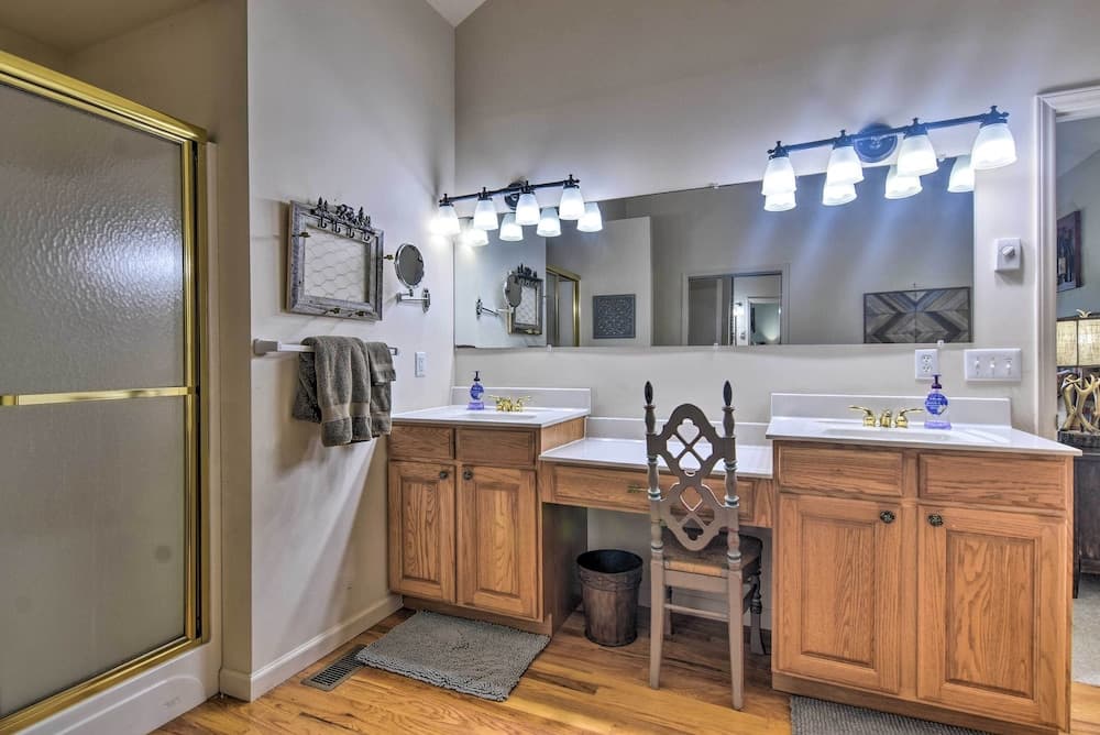 'high Gravity' Banner Elk Custom Chalet w/ Views!