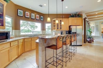 Luxe Lake Travis Vacation Rental w/ Private Pool