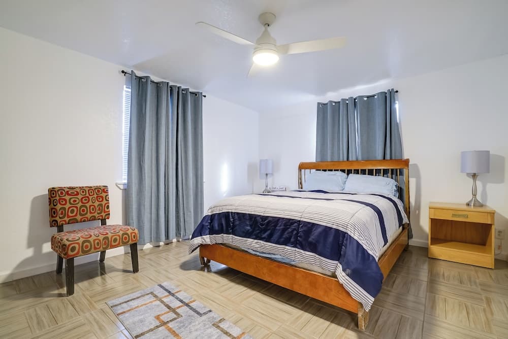 Central El Paso Home w/ Fire Pit!