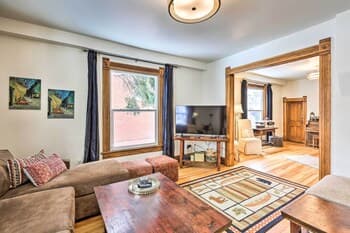 Historic Victorian Home in Downtown Idaho Springs!