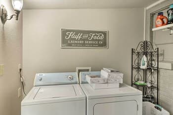 Lake Hamilton Family Escape w/ Kayaks, Dock, Grill