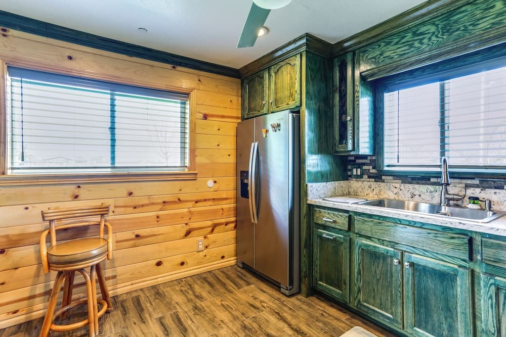 Rustic California Vacation Rental w/ Rooftop Patio