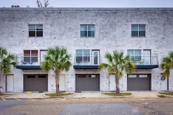 Walkable Downtown Apt w/ Game Room!