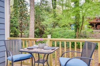 Beautiful Raleigh Cottage Rental: 5 Mi to Downtown
