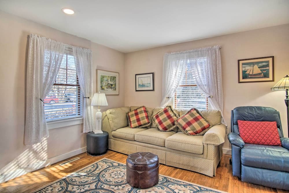 Pet-friendly Hyannis Home w/ Deck & Stream Views!