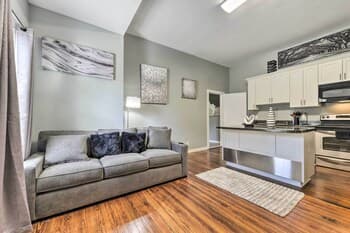 Updated Downtown Raleigh Retreat!