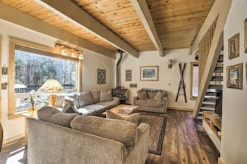 Inviting Cabin < 3 Miles to Lake Tahoe + Skiing!
