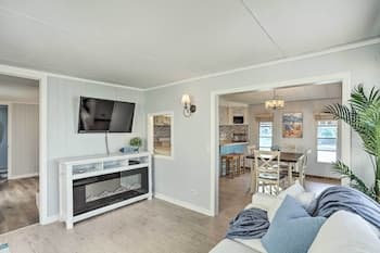 Jensen Beach Home w/ Private Beach Access!