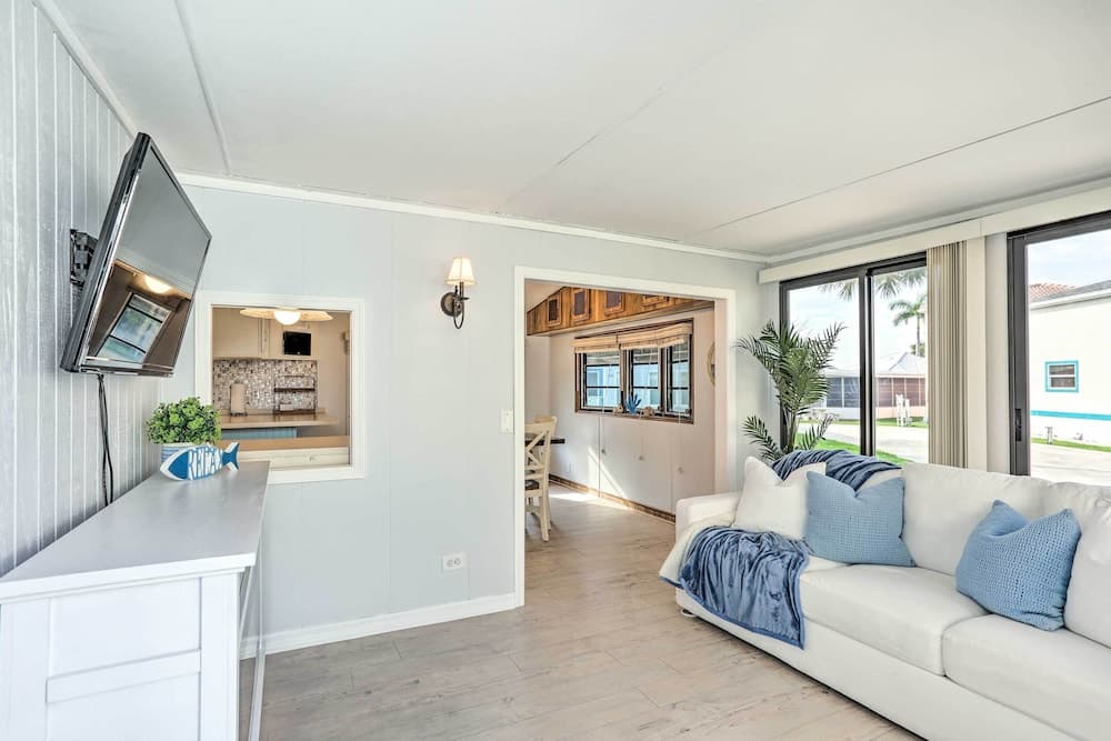 Jensen Beach Home w/ Private Beach Access!