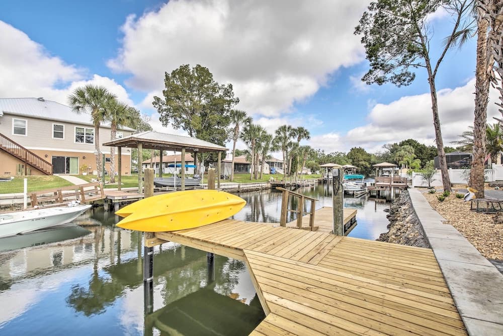 Canal-front Home w/ Boat Dock in Crystal River