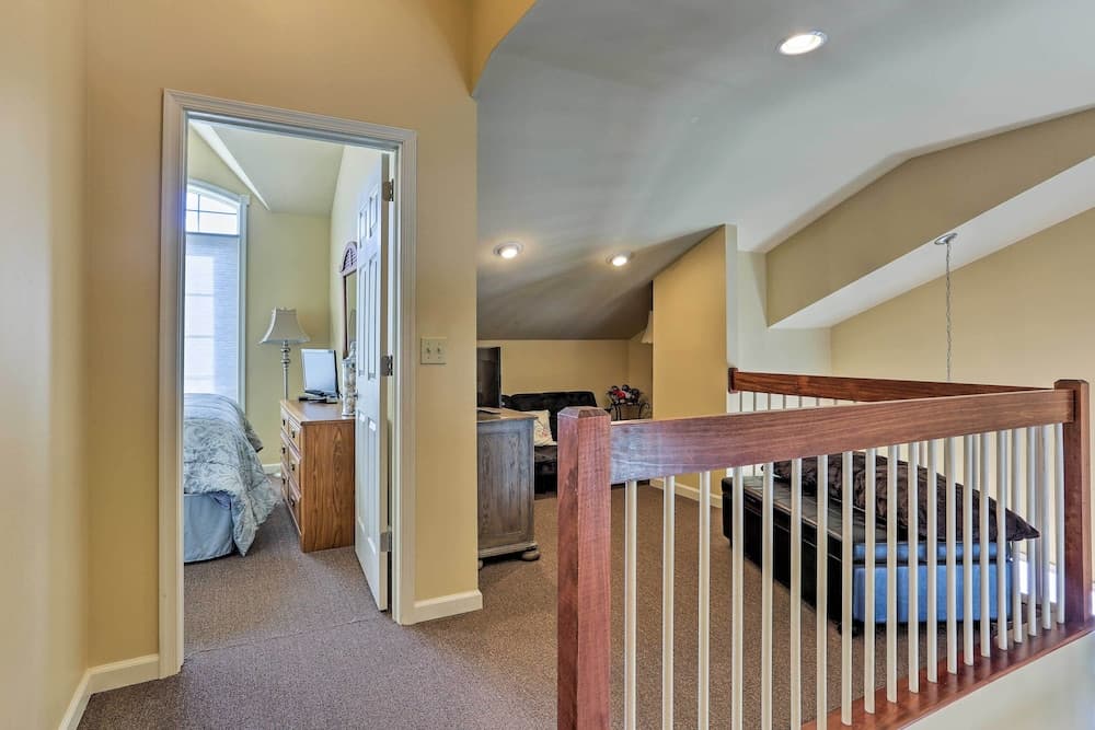 Townhome w/ Grill < 1 Mi to Big Boulder Mountain