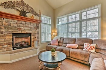 Lake Harmony Townhome < 1 Mi to Big Boulder Lake!