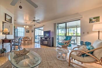 Serene Hudson Home on Canal w/ Direct Gulf Access