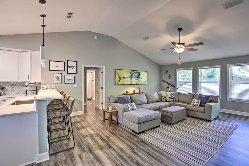 Nature Lover's Paradise: Hike, Bike & Fish!