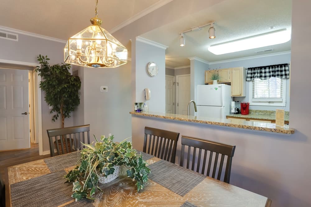 Swim, Golf & Relax: Myrtle Beach Unit in Tidewater