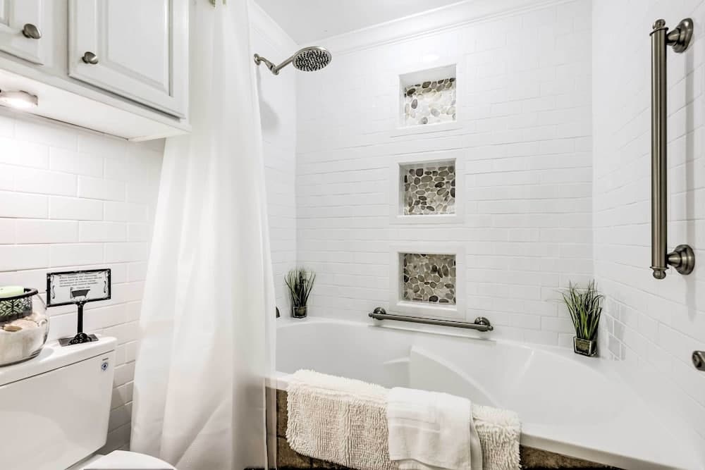 Resort-style Dauphin Island Penthouse Luxury Condo