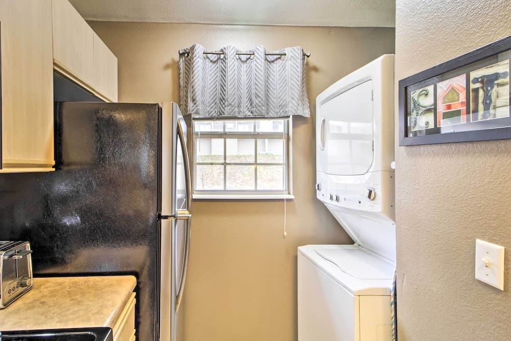 Near Branson Strip! Water-view Condo w/ Balcony