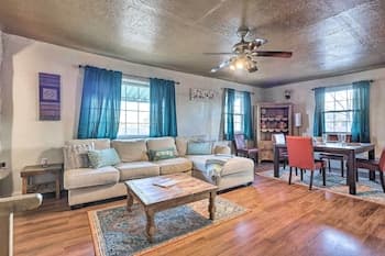 Welcoming Albuquerque Home Near Old Town!