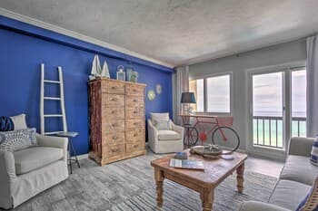 Water-view Pinnacle Port Getaway w/ Pools & More!