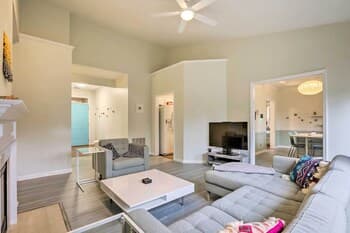 Gorgeous Lexington Retreat ~ 2 Mi From UK!