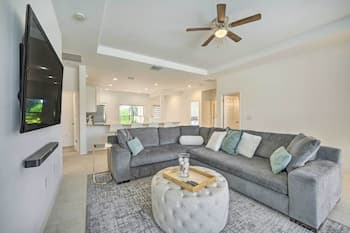 Stunning Haines City Villa w/ Private Pool!