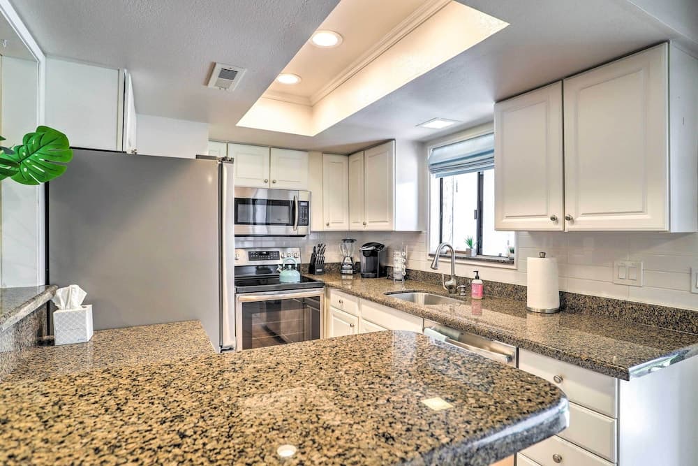 Heated Pool Access: Palm Springs Vacation Rental