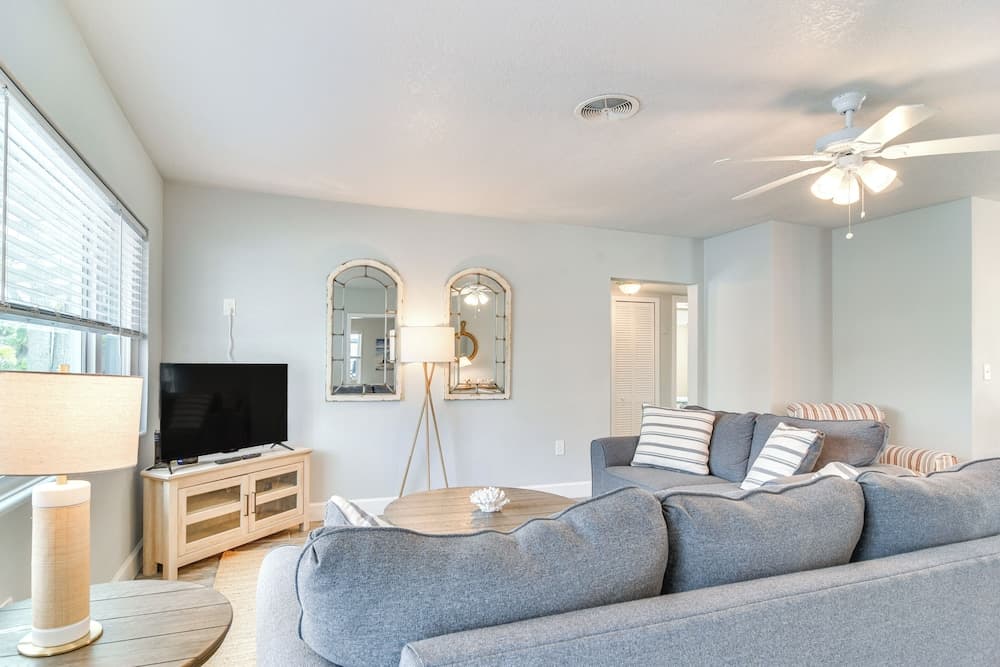 Easy Access to Beach: Canal-front Home w/ Pool