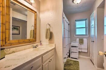 Spacious Livingston Home w/ Private Boat Dock