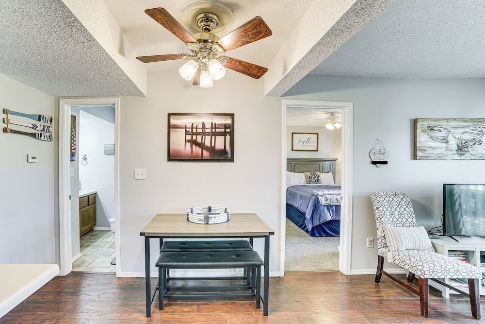 2 Mi to Silver Dollar City: Reed Springs Condo