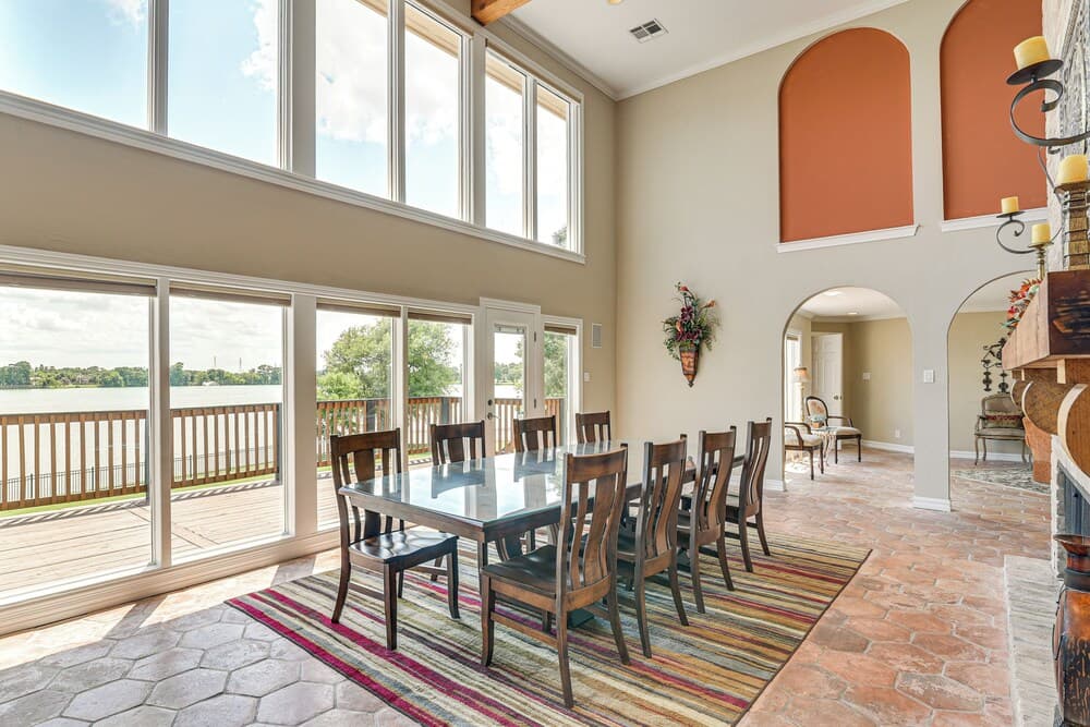 Lakefront Houston House - 1 Mi to Space Center!