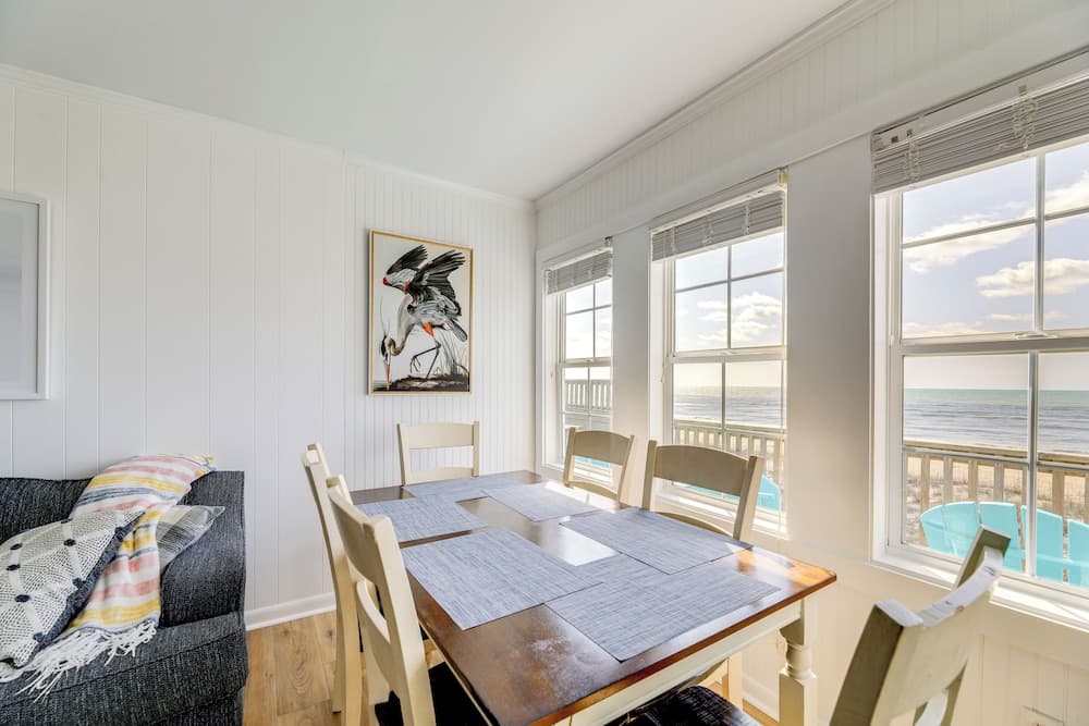 Beachfront Emerald Isle Vacation Rental w/ Deck!