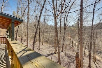 Cute Eureka Springs Vacation Rental With Fire Pit!