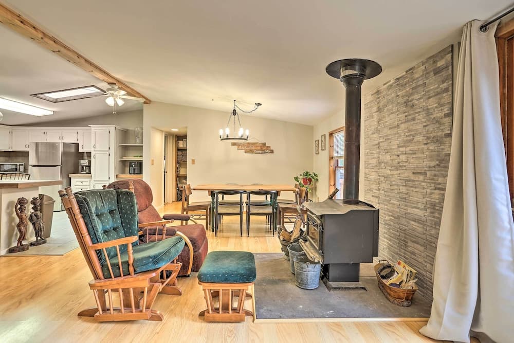 Port Jervis Home ~ 8 Acres w/ Mountain View!