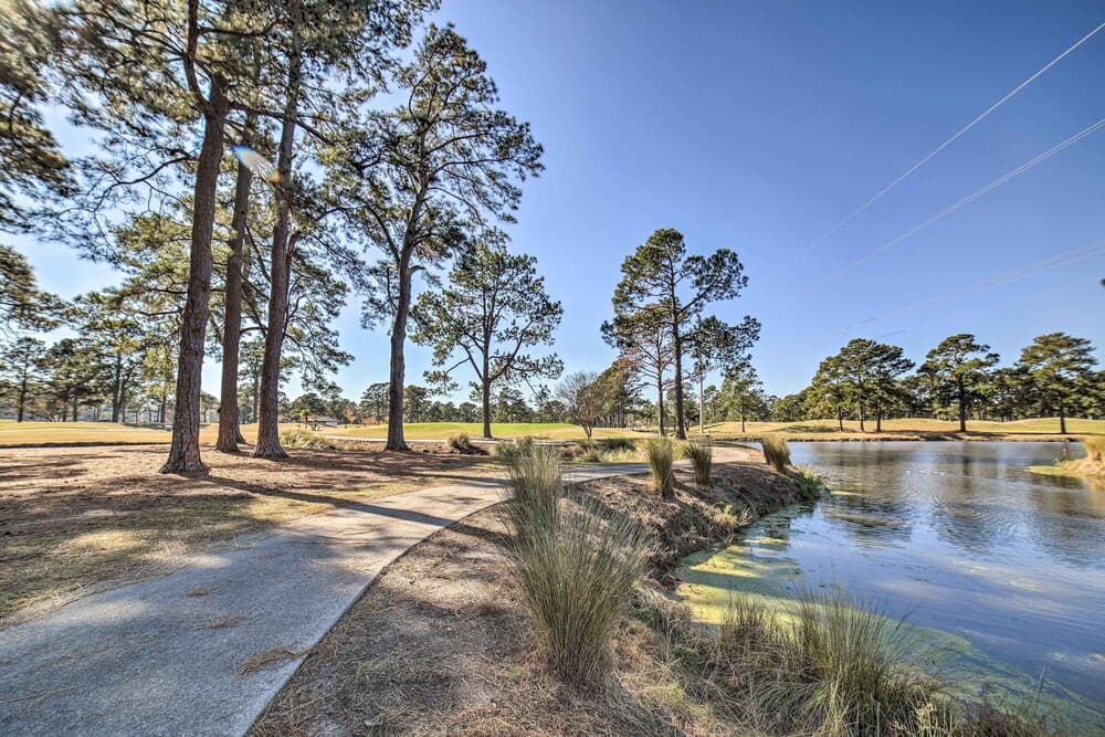 3 Mi to Ocean: Resort Condo in Myrtle Beach!