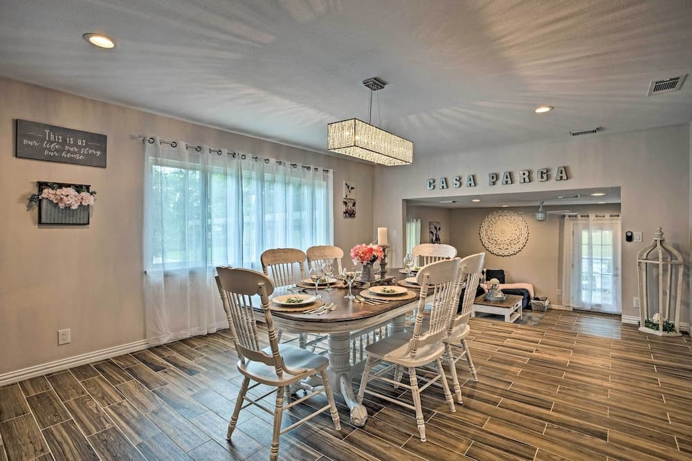 Cozy Canton Residence w/ Great Outdoor Space!