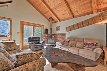 Remote Cabin w/ Fire Pit: 3 Miles to Stowe Mtn!