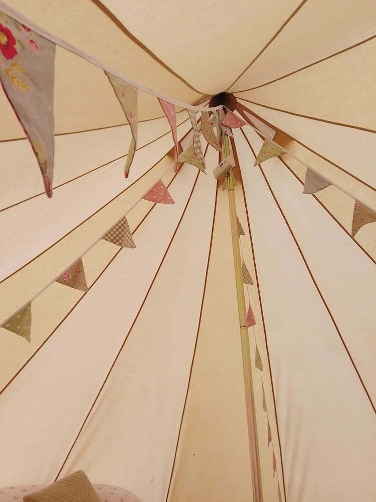 Chestnut 6m xl Bell Tent, log Burner, nr Whitby