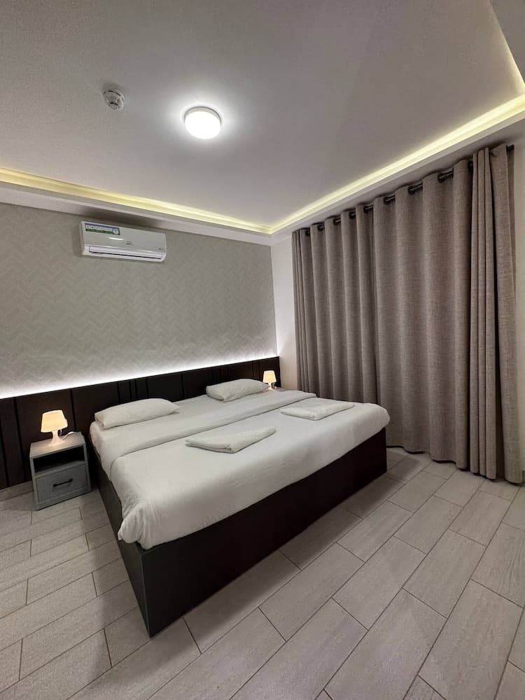 Luxury Room Near Downtown