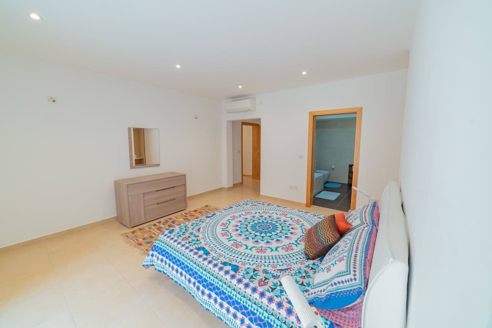 Luxury Seaview & Pool