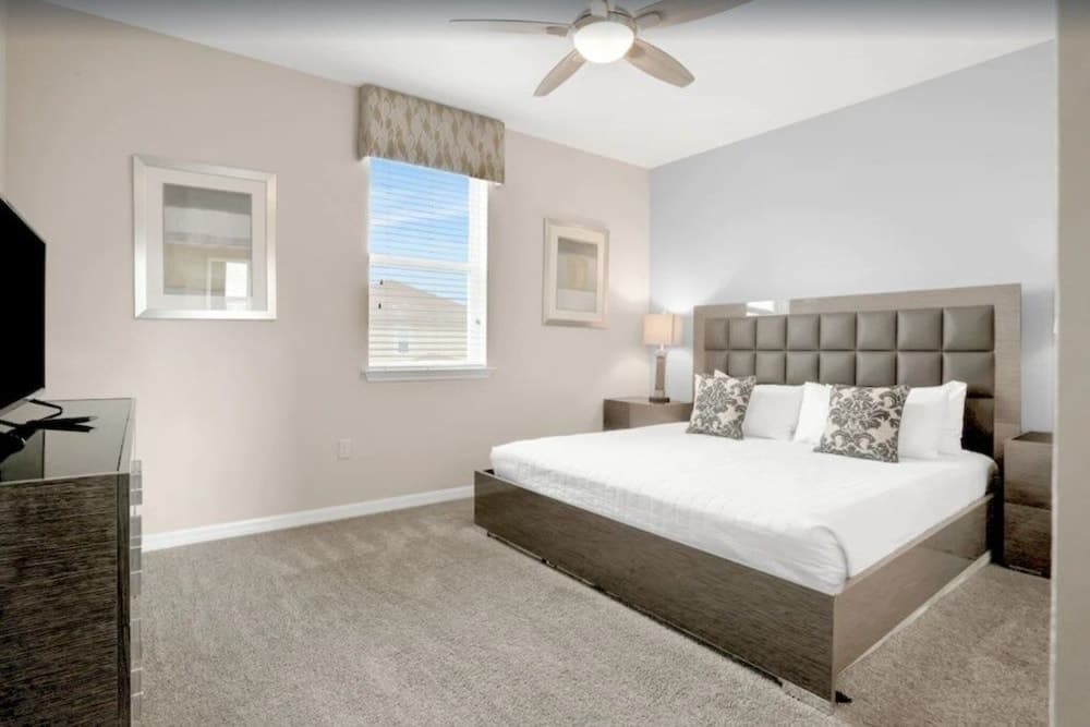 Beautiful Pool Villa With Spa And Game Room 7 Bedroom Home by RedAwning