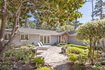 3835 Molly's Cove 3 Bedroom Home by Redawning