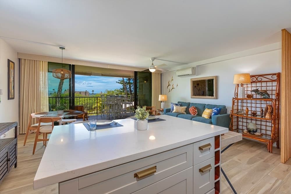 Kihei Ali'i Kai D201 1 Bedroom Condo