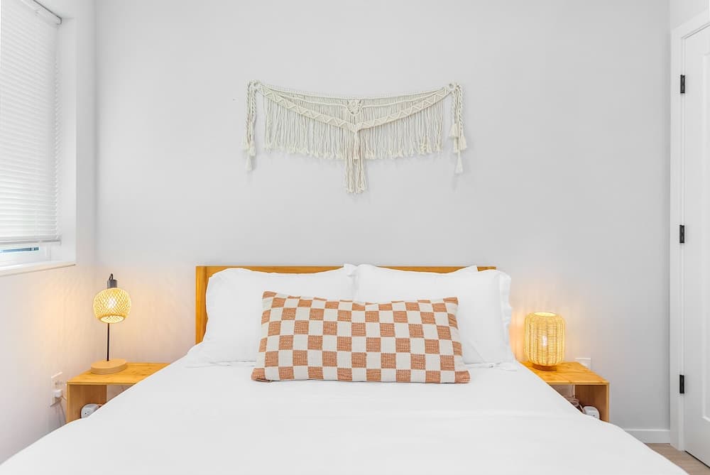 The Sweetest Suite - 91 Walkscore