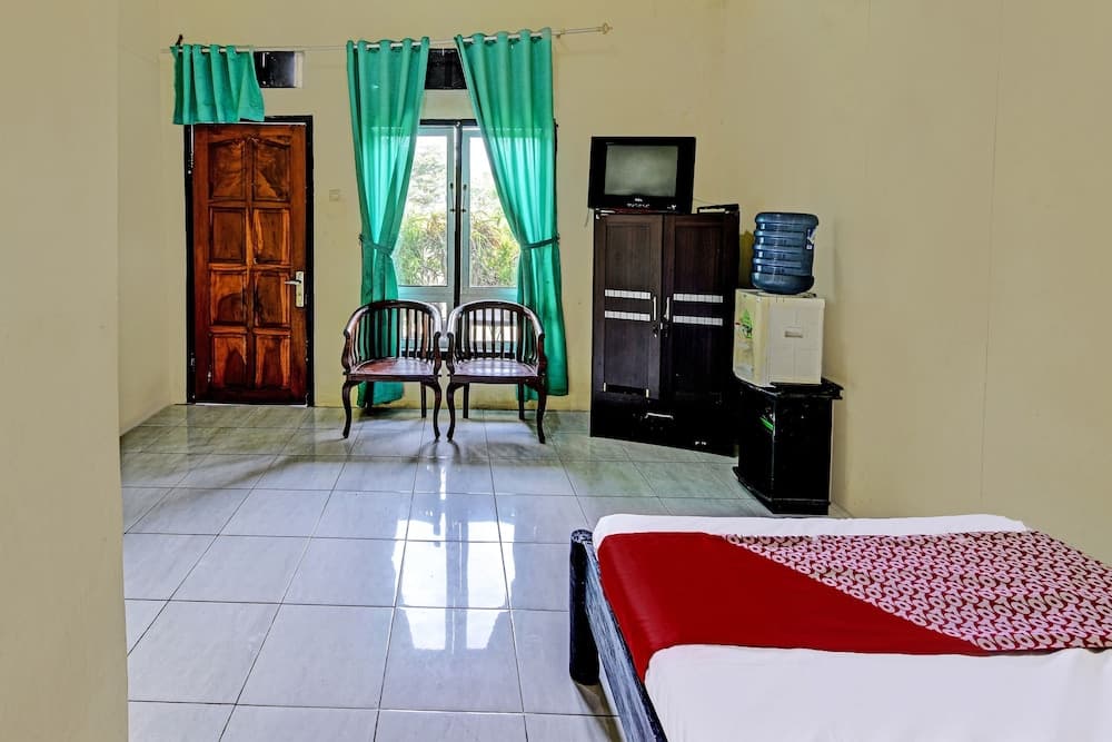 OYO 91877 Mushroom Pondok Ator Syariah Hotel