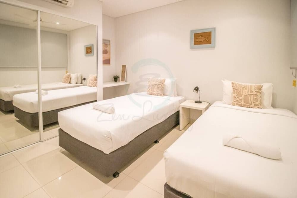 ZEN CENTRAL AMBIENT - 3Bedroom Apartment