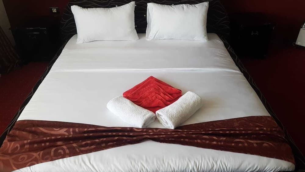 Rey Hotel & Restorant